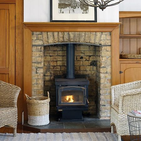 Oakura Bay Villa - Stay Waiheke Te Whau Bay Bagian luar foto