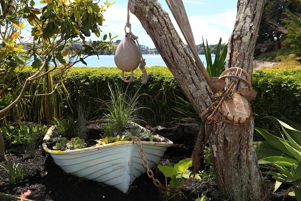 Oakura Bay Villa - Stay Waiheke Te Whau Bay Bagian luar foto