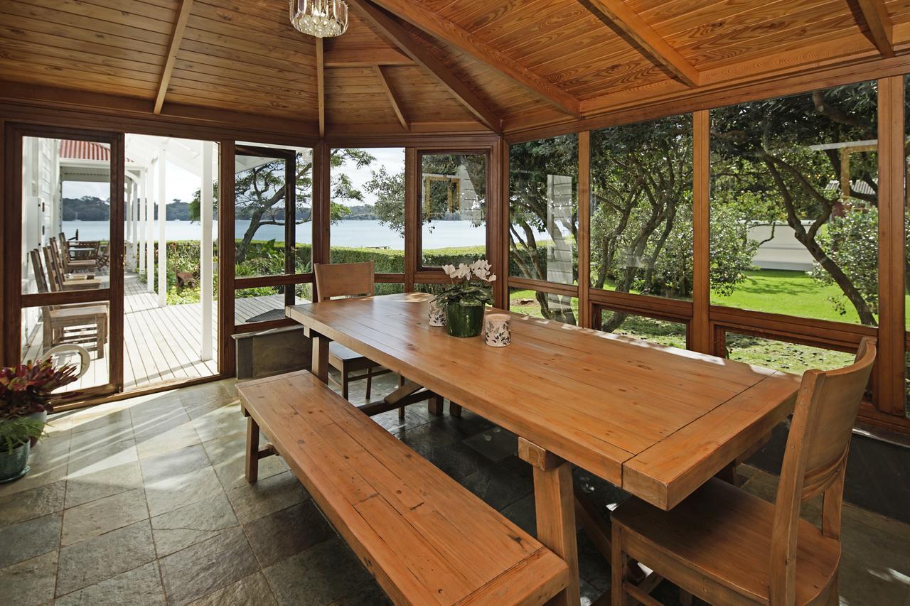 Oakura Bay Villa - Stay Waiheke Te Whau Bay Bagian luar foto